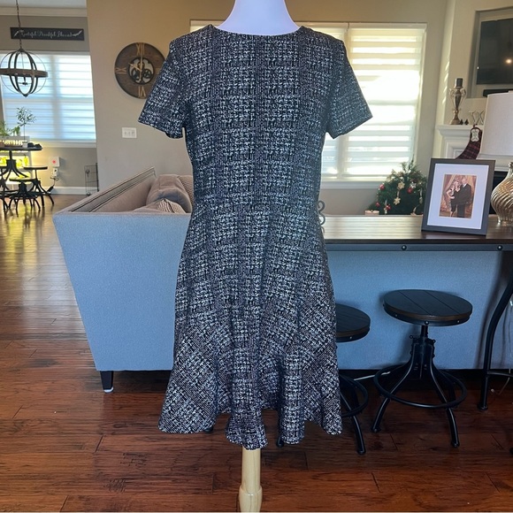 Maison Jules Dress Size Large Black White Print Fit & Flare Short Sleeve - Picture 1 of 16